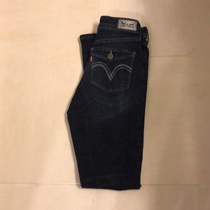Levi’s jeans mid rise bootcut skinny sz 4 M